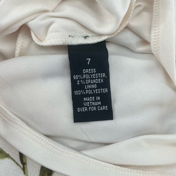 iZ Byer White High Purple Low Peep Shoulder Floral Swing Dress Size 7 Women’s - Picture 7 of 7